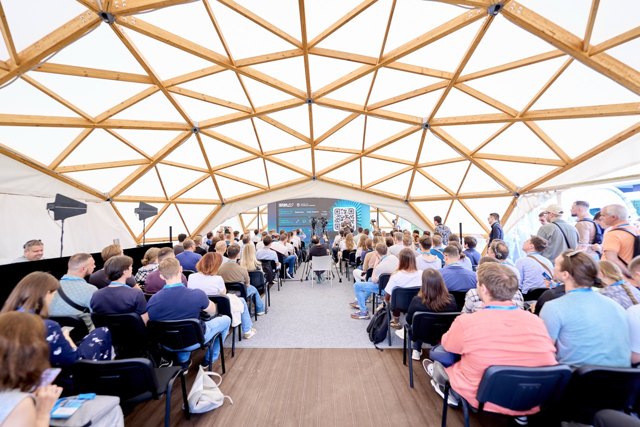 TCF_172_24-07-25 Large.jpeg