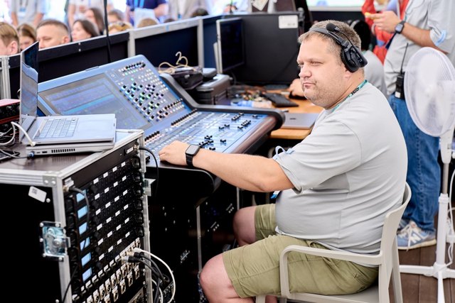 TCF_181_24-07-25 Large.jpeg