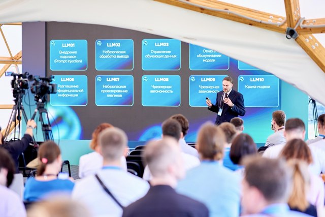 TCF_332_24-07-25 Large.jpeg